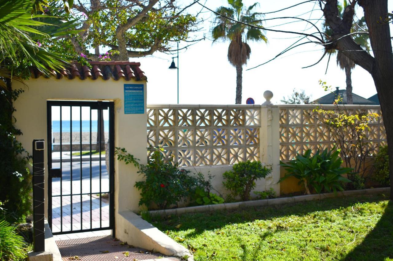 Berlin Playa - Torremolinos Apartment Bagian luar foto